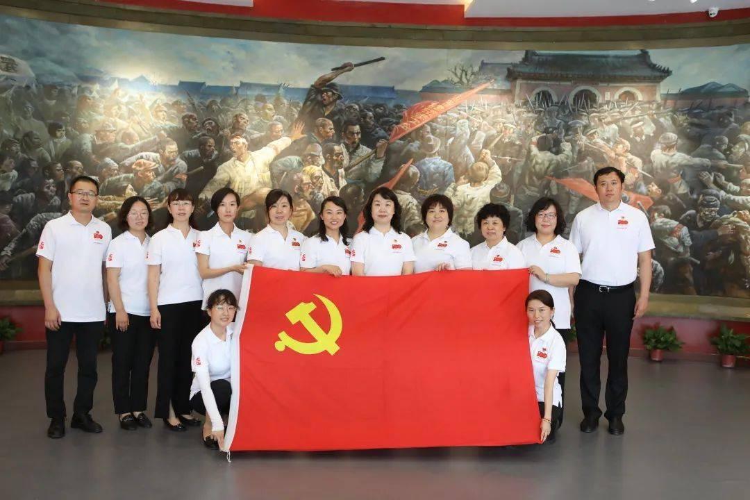 颜强：一个平庸的主教练，完全能让一支平庸的球队更加平庸